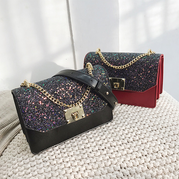 Стилна дамска чанта от еко кожа в черен, кафяв и червен цвят