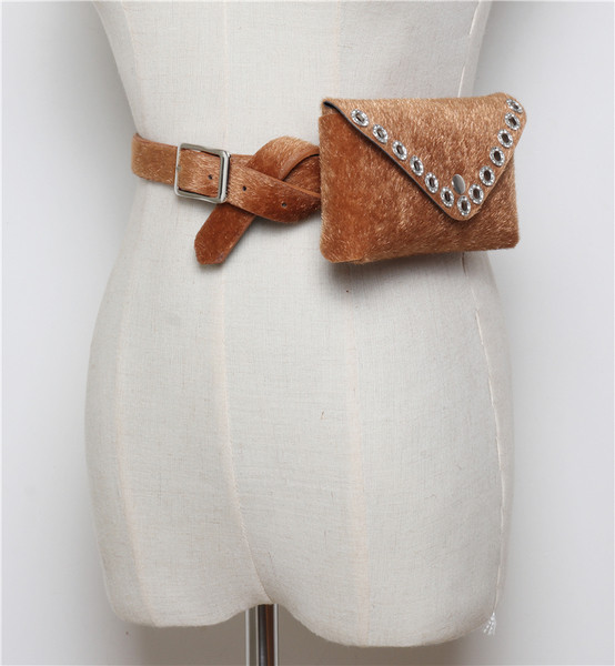 Modern női öv pénztárcával fém elemekkel több színben