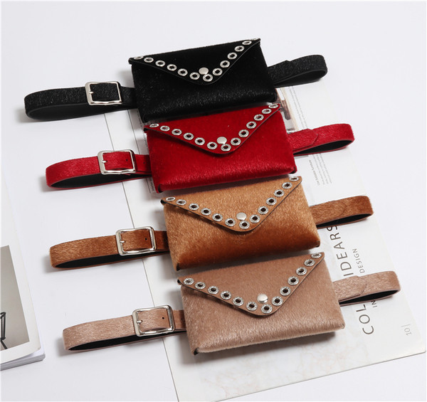 Modern női öv pénztárcával fém elemekkel több színben