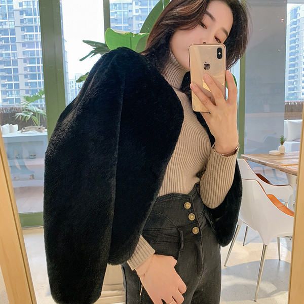 Stílusos női tollkabát több színben