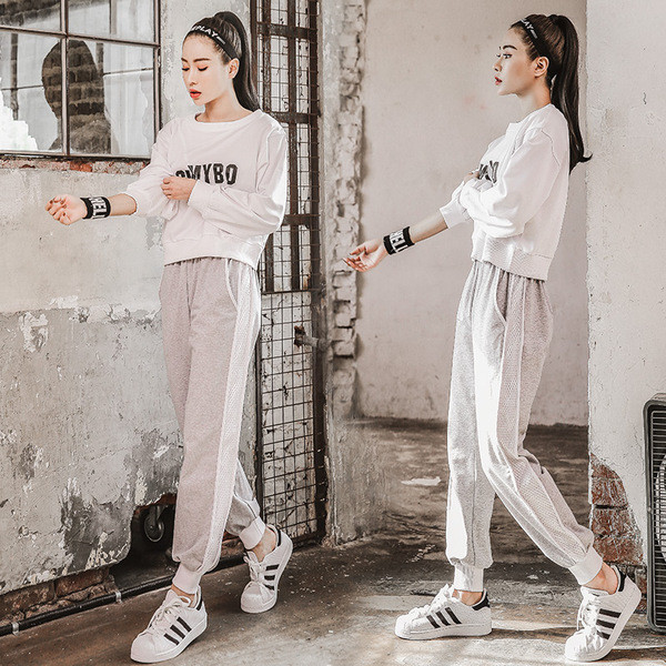 Bluză de echipă sportivă femei + pantaloni alb-negru