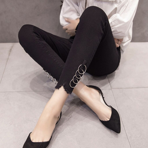 Női farmer fekete Slim modellben