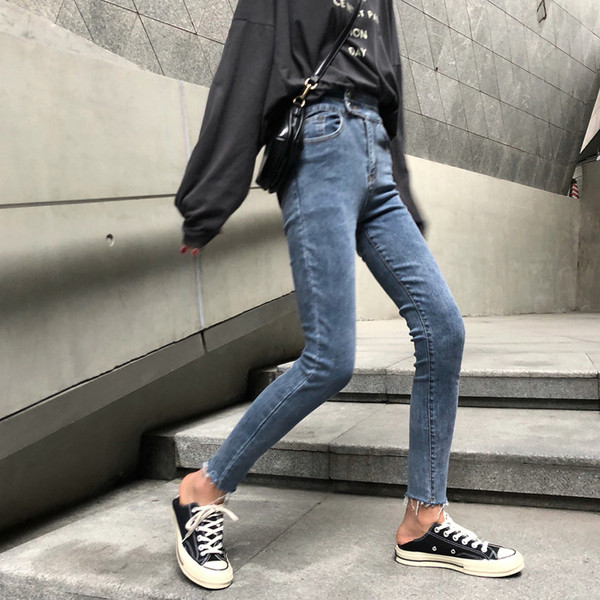 Alkalmi női farmer magas derékkal Karcsú modell két színben