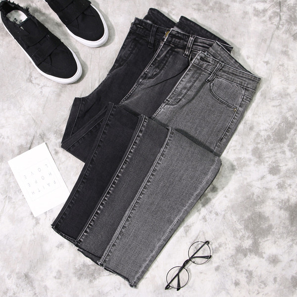 Női aktuális farmernadrág több színben