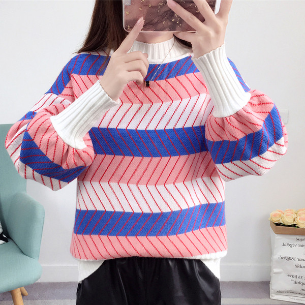 Stílusos női téli pulóver magas gallérral, négy színben