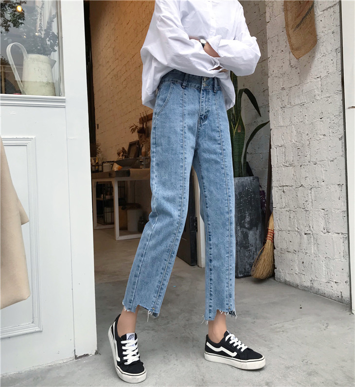 Aktuális női farmer kék színben