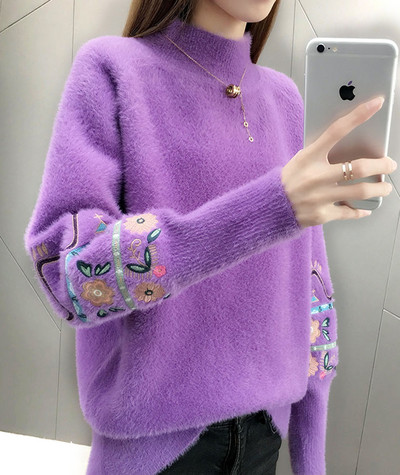 Puha téli pulóver színes hímzéssel több színben