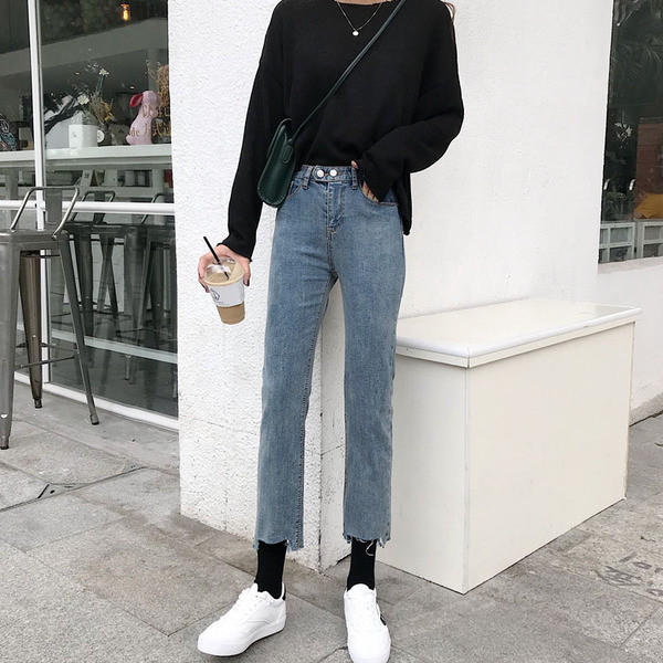 Alkalmi női farmer világoskék színben