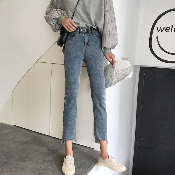 Alkalmi női farmer világoskék színben