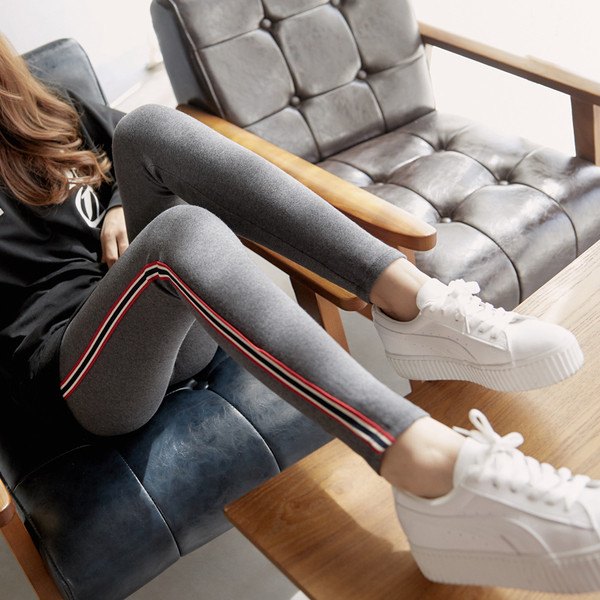 Sportos-alkalmi női leggings oldalszegéllyel több színben