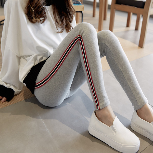 Sportos-alkalmi női leggings oldalszegéllyel több színben