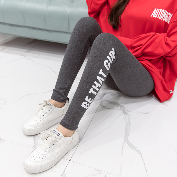 Napi női leggings szürke és fekete felirattal