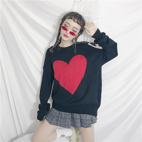 Alkalmi női pulóver színes hímzéssel több színben