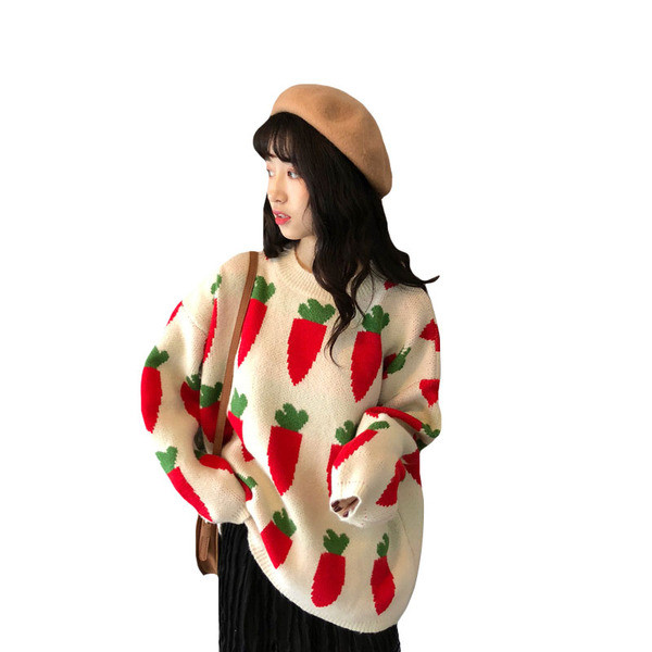 Alkalmi női pulóver színes hímzéssel, hosszú mintával