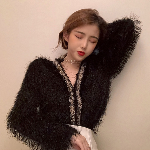 Κομψή γυναικεία μπλούζα με ντεκολτέ σε σχήμα V σε τέσσερα χρώματα