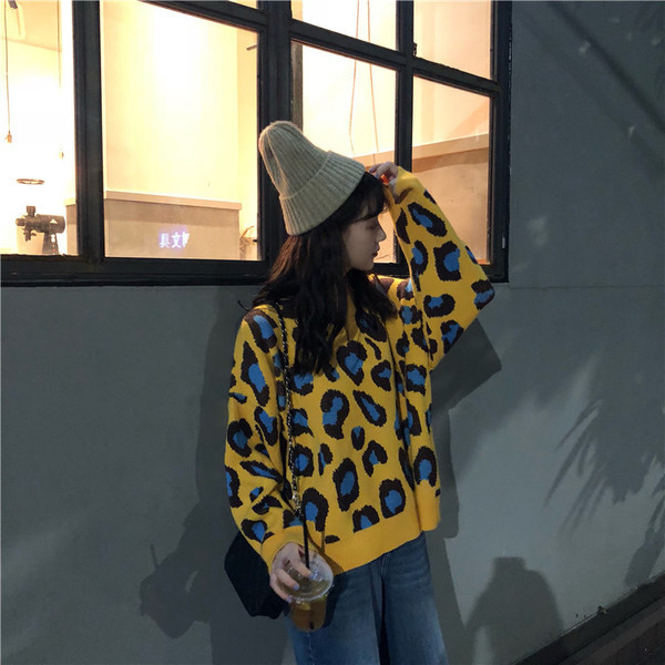 Női téli pulóver O-nyakkal