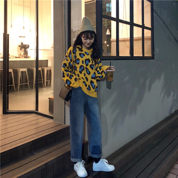 Női téli pulóver O-nyakkal