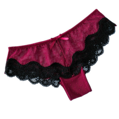 Intim fehérnemű több színben, csipkével