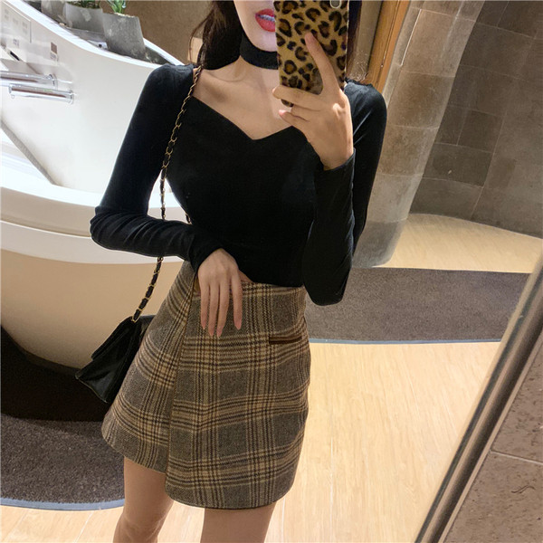 Modern női bársony blúz fekete és piros színben