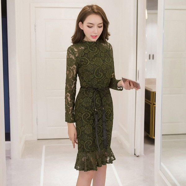 Elegáns női ruha csipkével és hosszú ujjú három színben