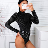 Γυναικείο κορμάκι σε μαύρο χρώμα