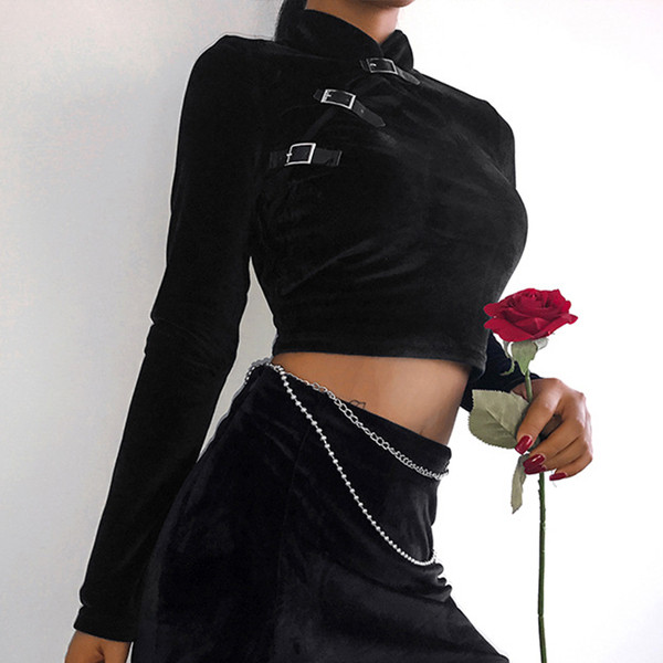 Egyedi női blúz bársony csatokkal fekete színben