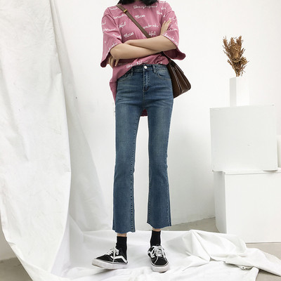 Γυναικεία τζιν καθημερινά σε μπλε χρώμα