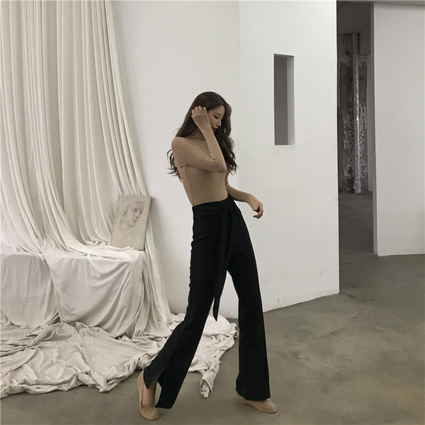 Stílusos női nadrág két színben, magas derékkal