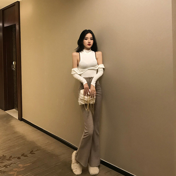 Γυναικεία κομψά παντελόνια σε διάφορα χρώματα