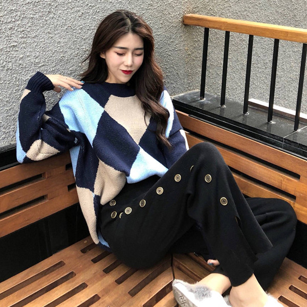 Női nadrág - széles modell oldalsó gombokkal, két színben