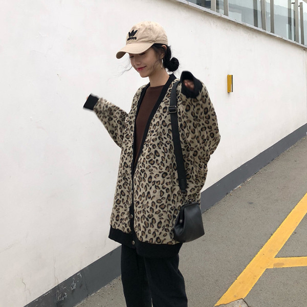 Stílusos női mellény leopárdmintás - széles modell