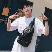 Casual ανδρική τσάντα με τσέπες σε μαύρο χρώμα