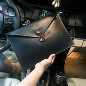 Κομψή δερμάτινη τσάντα σε τρία χρώματα