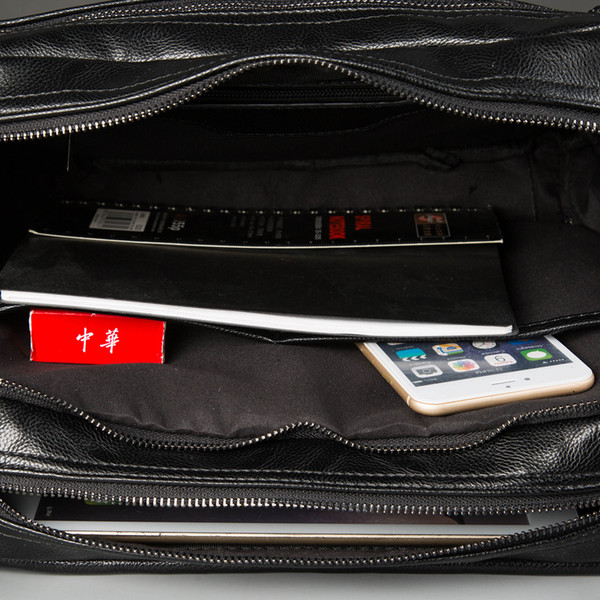 Eko bőrből készült sport- és alkalmi férfi táska