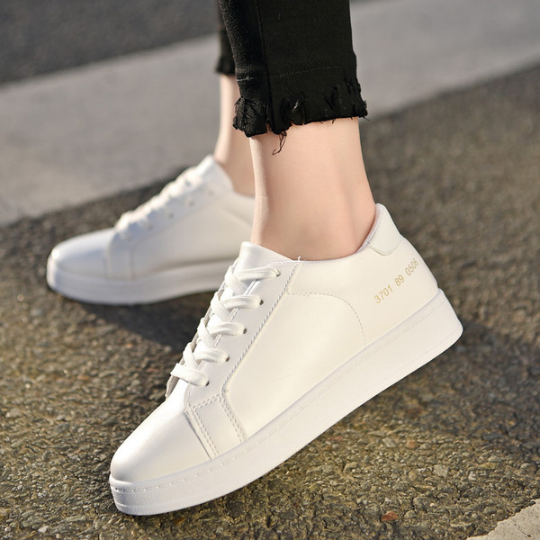 Γυναικεία σπορ-casual πάνινα παπούτσια με κορδόνια