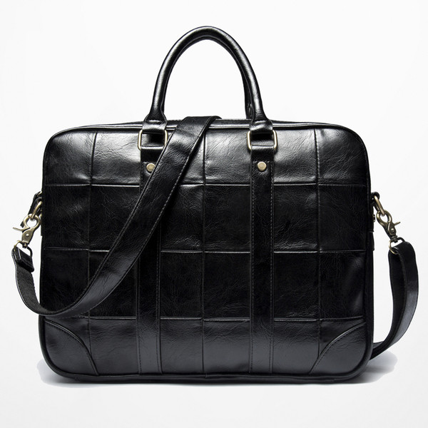 Modern férfi üzleti táska fekete színben