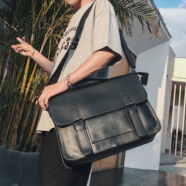 Ανδρική ρετρό τσάντα σε τρία χρώματα από οικολογικό δέρμα