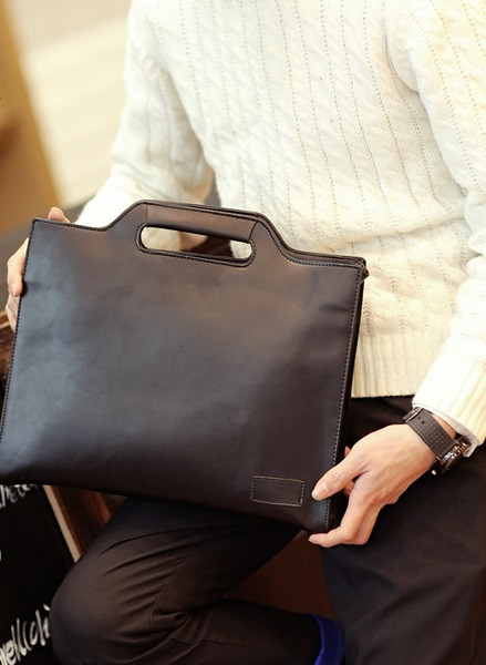 Μοντέρνα τσάντα για άνδρες σε δύο χρώματα