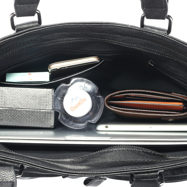 Alkalmi férfi táska fekete zsebekkel