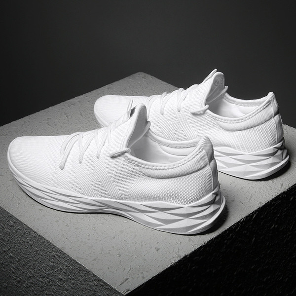 Αθλητικά αναπνέοντα πάνινα παπούτσια για άνδρες σε διάφορα χρώματα