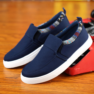 Ανδρικά μοκασίνια σε μαύρο κόκκινο και μπλε χρώμα