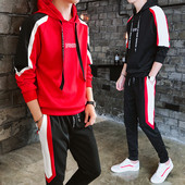 Set barbati care include un hanorac cu gluga si pantaloni sport in mai multe culori