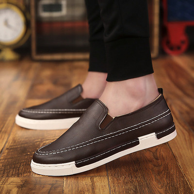 Modern férfi mokaszinok fehér barna és fekete színben