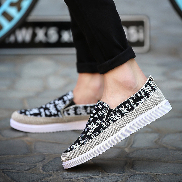 Mocasini pentru bărbați cu inscripție în mai multe culori