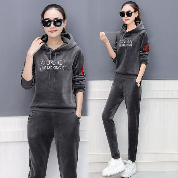 Stílusos női szett több színben