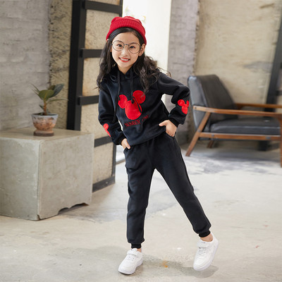 Echipa de copii actuala pentru fete cu broderie colorata in doua culori