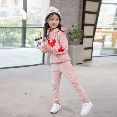 Echipa de copii actuala pentru fete cu broderie colorata in doua culori