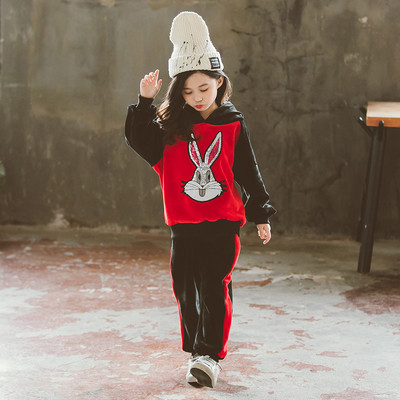 Καθημερινό παιδικό σετ με χρωματιστά κεντήματα σε δύο χρώματα