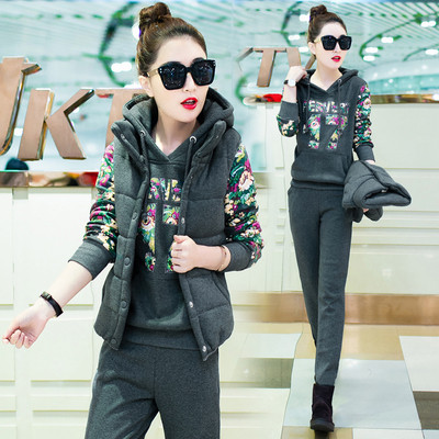 Αθλητικό γυναικείο σετ σε διάφορα χρώματα