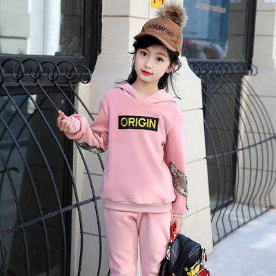 HIT Μια μοντέρνα παιδική φόρμα  για κορίτσια με πούλιες σε τρία χρώματα